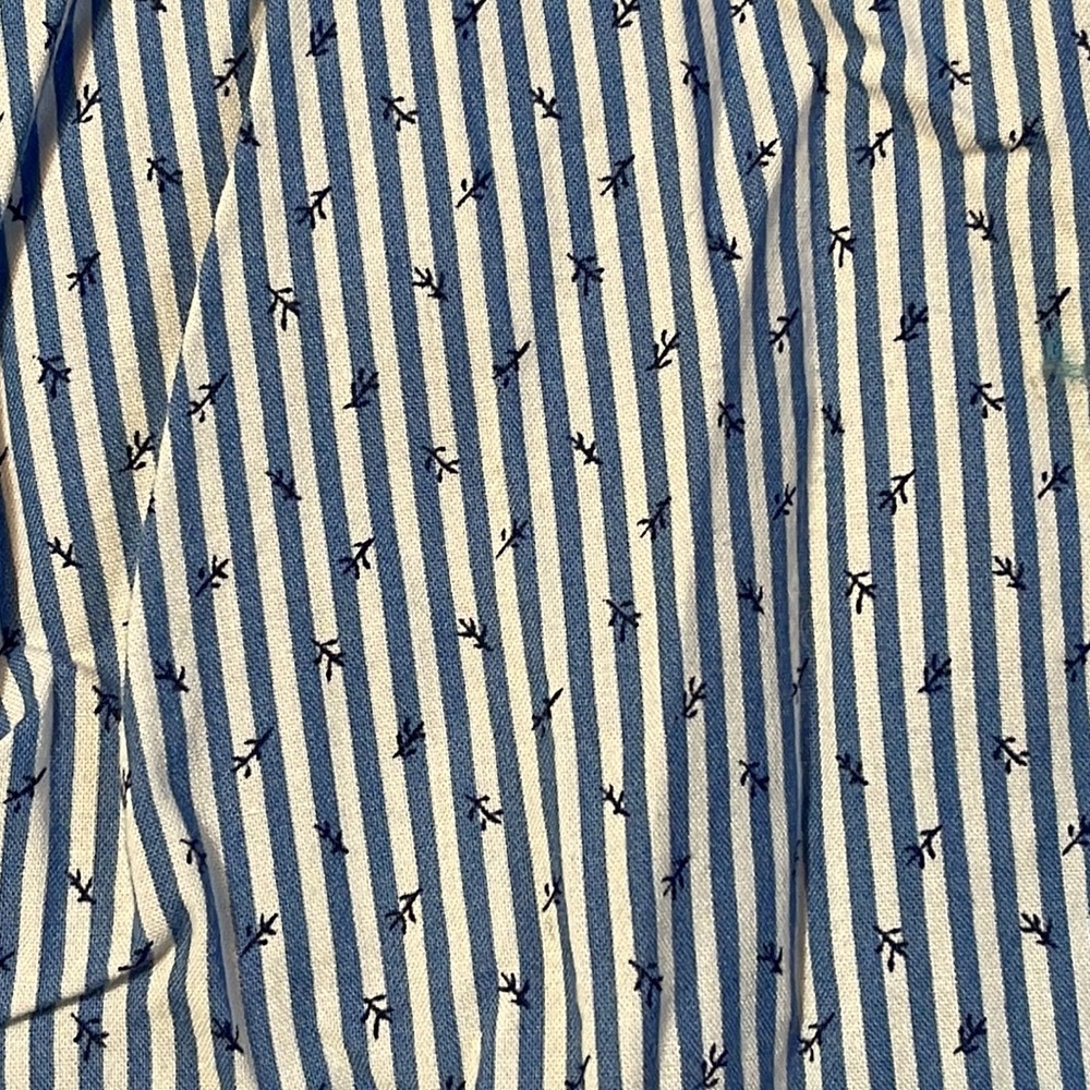 Men’s button down - Picture 4 of 4
